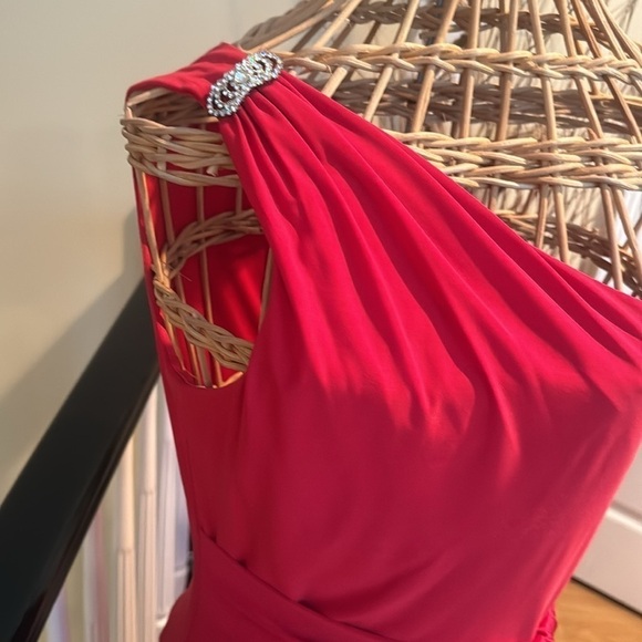 Betsy Adam’s red dress with diamonds on the shoulder. Made in USA 🇺🇸 - Picture 3 of 13